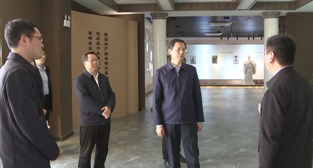 4月1日，方正書記調研_副本